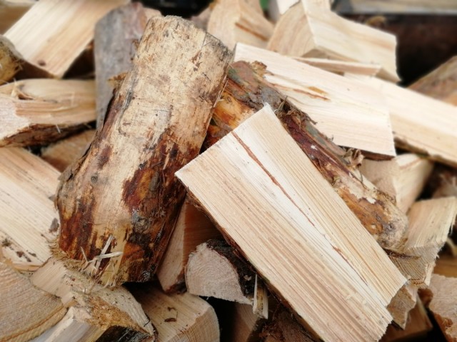 Prodej palivového dřeva